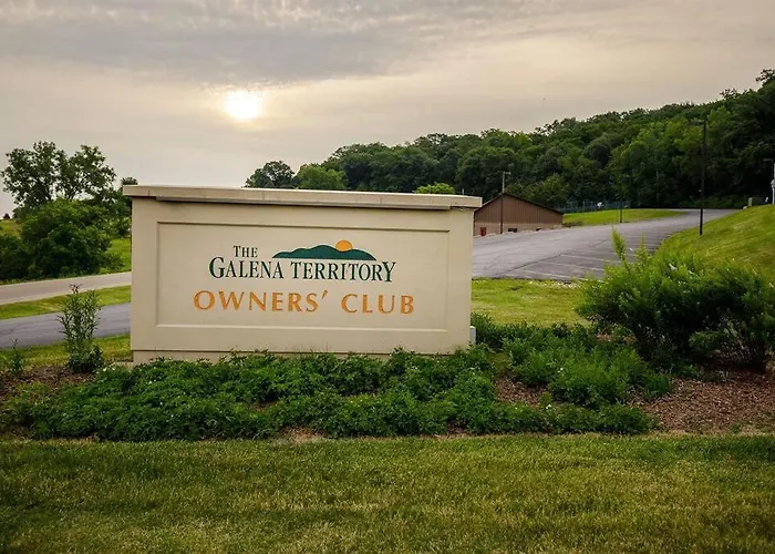 Relaxing 2Bedroom Townhome W/Playroom & Great View