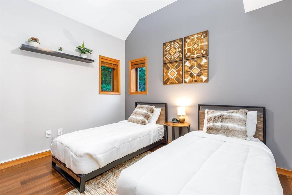 Holiday home Relaxing 2bedroom Townhome W/playroom & Great View